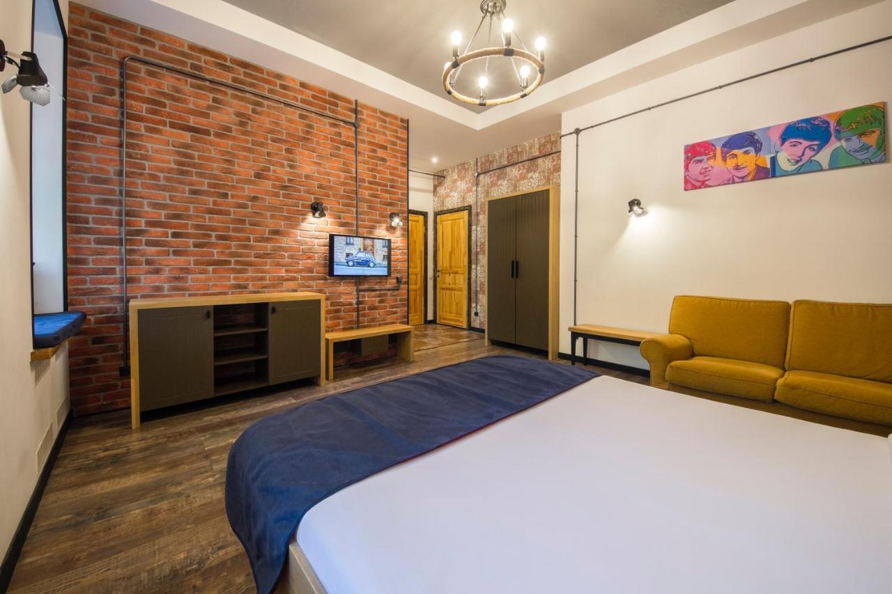 Self Check-In Apartments Near Landscape Alley كييف المظهر الخارجي الصورة
