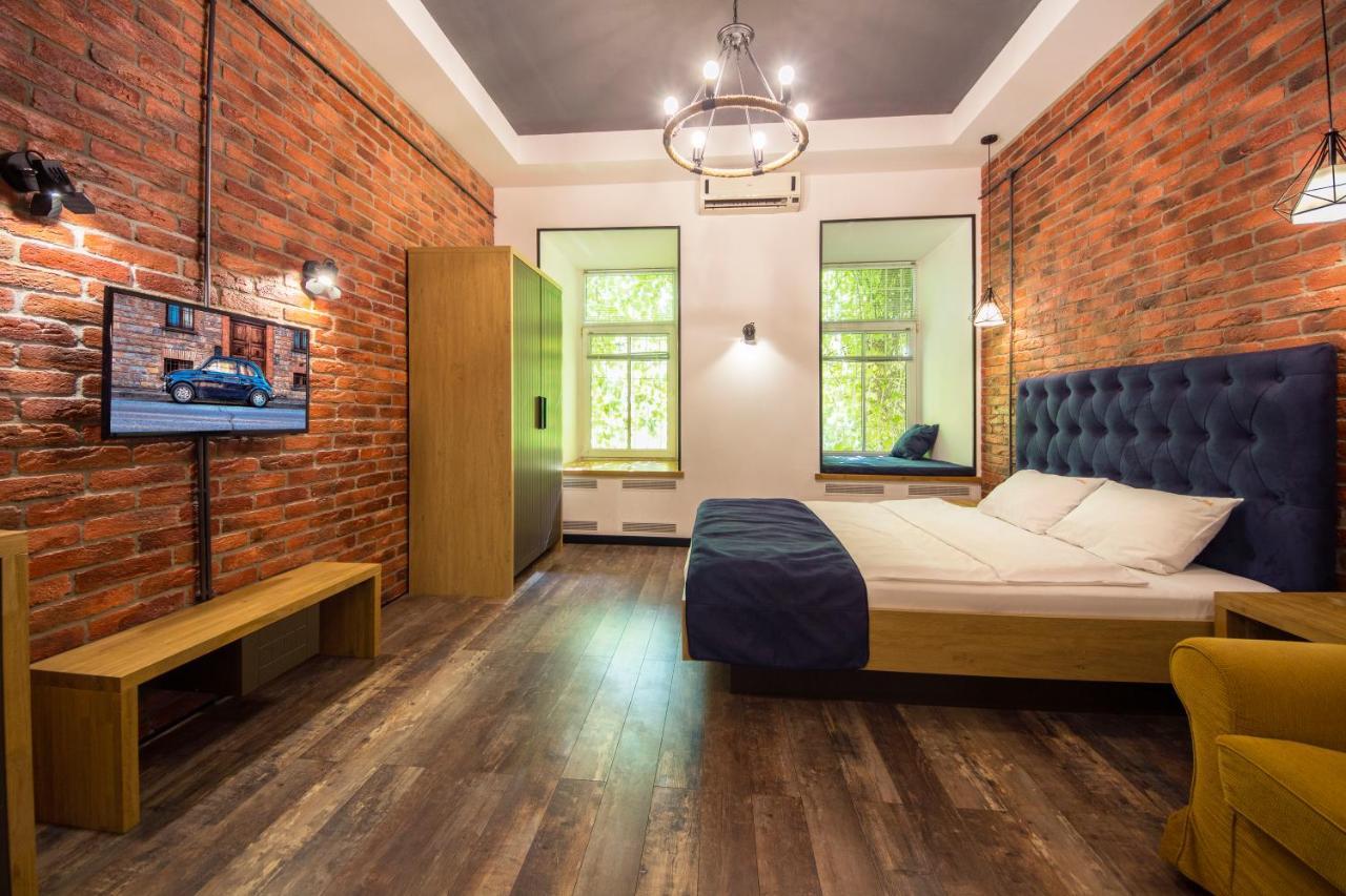 Self Check-In Apartments Near Landscape Alley كييف المظهر الخارجي الصورة